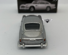 Load image into Gallery viewer, Aston Martin DB5 #35 Tomica Premium