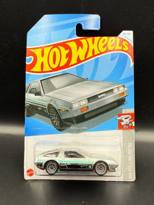 DMC Delorean “THUNT” Hot Wheels