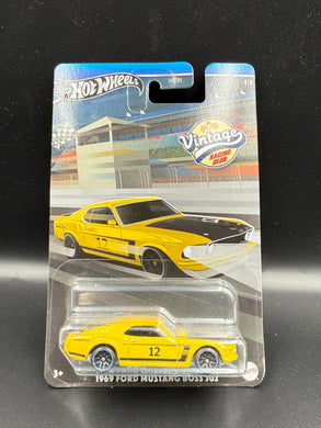 1969 Ford Mustang BOSS 302 Hot Wheels Vintage Racing Club