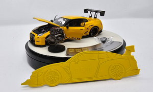 Nissan R35 Yellow Deluxe Edition PGM