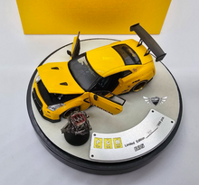 Load image into Gallery viewer, Nissan R35 Yellow Deluxe Edition PGM