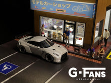 Load image into Gallery viewer, G Fans Models 1/64 Car Model Shop Building Diorama #710026