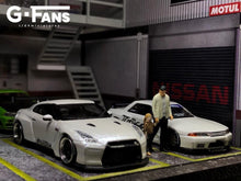 Load image into Gallery viewer, Nissan Double Storey Garage Diorama G-Fan