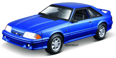 Maisto 1/24 Assembly Line 1993 Ford Mustang SVT Cobra (Metallic Blue)