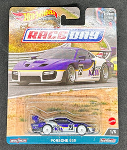 Porsche 935 Race Day 2023 D Premium Car Culture Hot Wheels