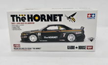 Load image into Gallery viewer, Nissan Skyline GT-R (R34) &quot;THE HORNET&quot; Kaido-House Mini GT #093