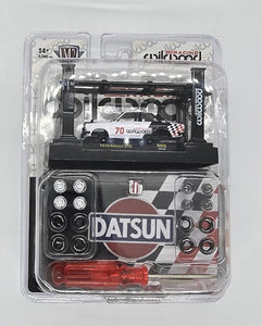 1970 Datsun 510 "Racing Wildwood" M2 Machines Model Kit