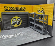 Load image into Gallery viewer, Mooneyes Garage Scene You &amp; Car Diorama