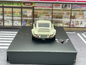 Porsche 964 Restomod Variant 2 (Ivory White) Resin Tetsuma