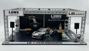 LBWK Auto Salon Diorama Inno64