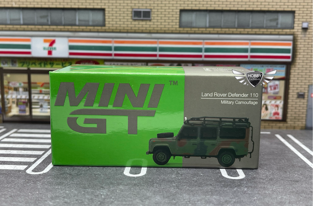 Land Rover Defender 110 Camouflage HK Exclusive Mini GT #237
