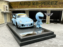 Load image into Gallery viewer, Q Porsche Action Figure Edition TimeMicro