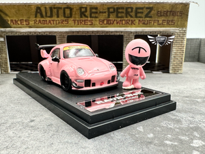 Q Porsche Action Figure Edition TimeMicro