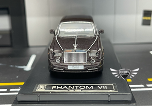 Rolls Royce Phantom Vll 1:64 Burgandy