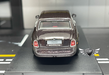 Load image into Gallery viewer, Rolls Royce Phantom Vll 1:64 Burgandy