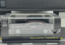 Load image into Gallery viewer, Rolls Royce Phantom Vll 1:64 Burgandy