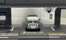 Load image into Gallery viewer, Rolls Royce Phantom Vll 1:64 Green